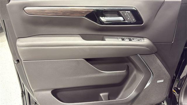 new 2025 Chevrolet Tahoe car, priced at $69,410