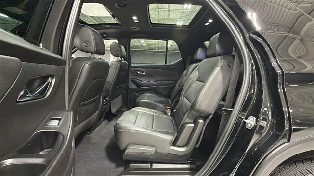 used 2023 Chevrolet Traverse car, priced at $38,199