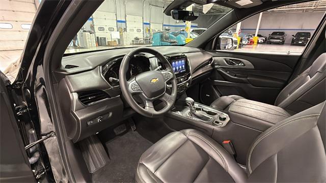 used 2023 Chevrolet Traverse car, priced at $38,199
