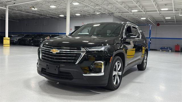 used 2023 Chevrolet Traverse car, priced at $38,199