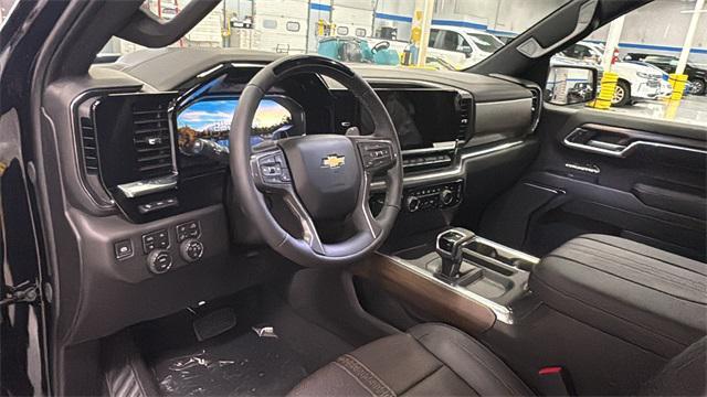 new 2025 Chevrolet Silverado 1500 car, priced at $73,239