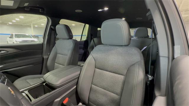 new 2026 Chevrolet Traverse car, priced at $44,010