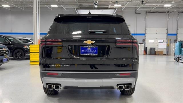new 2026 Chevrolet Traverse car, priced at $44,010