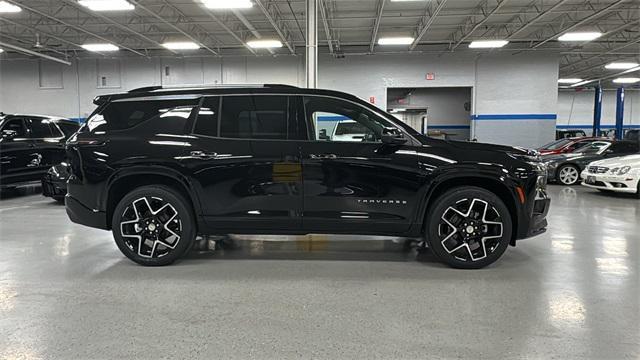 new 2025 Chevrolet Traverse car, priced at $54,995