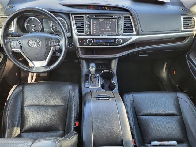 used 2017 Toyota Highlander car, priced at $19,640