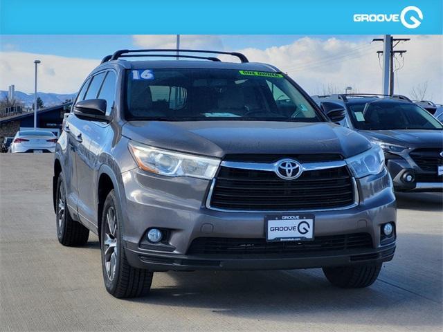 used 2016 Toyota Highlander car, priced at $20,940