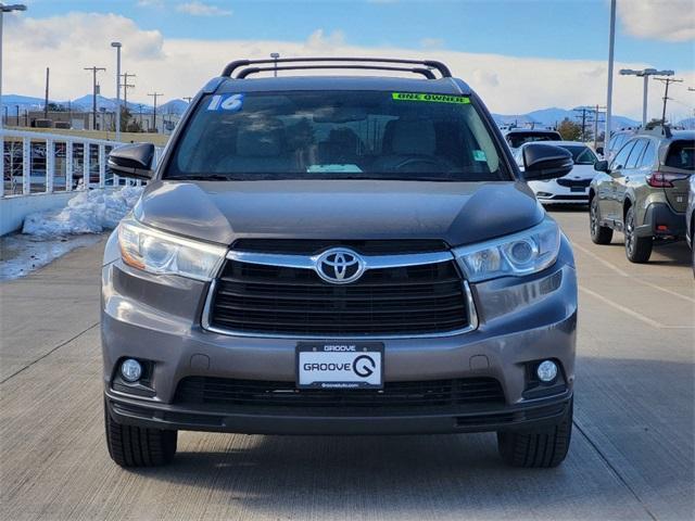 used 2016 Toyota Highlander car, priced at $20,940