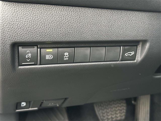 used 2023 Toyota Venza car, priced at $31,000