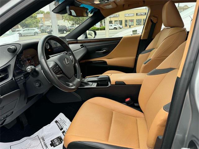 used 2022 Lexus ES 350 car, priced at $35,000