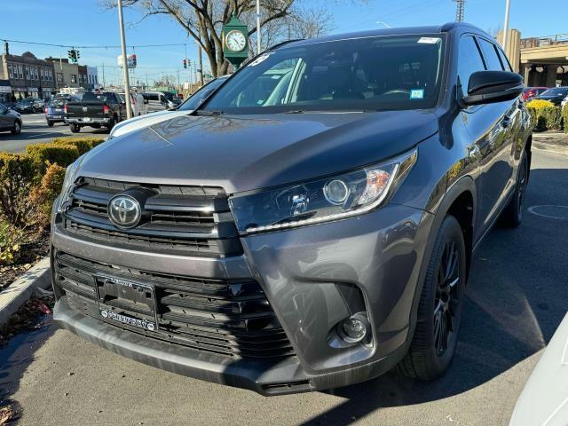 used 2019 Toyota Highlander car, priced at $26,000