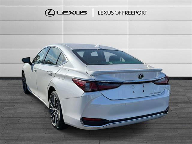 used 2024 Lexus ES 250 car, priced at $34,500