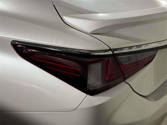 used 2024 Lexus ES 250 car, priced at $37,000