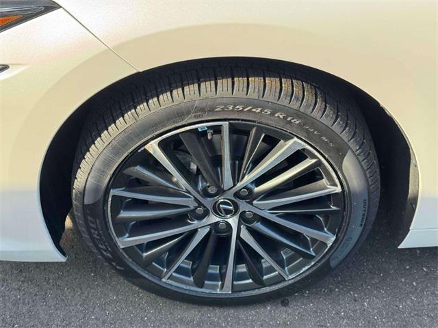 used 2024 Lexus ES 250 car, priced at $34,500