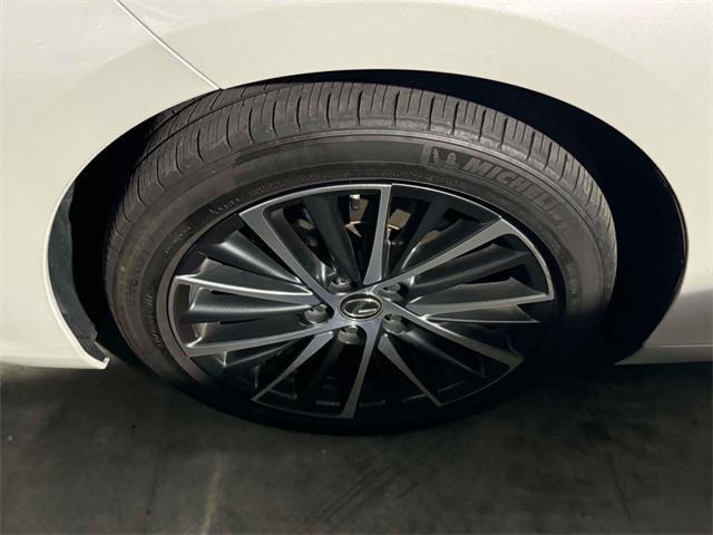 used 2024 Lexus ES 250 car, priced at $37,000