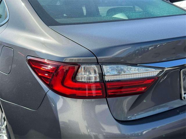 used 2017 Lexus ES 350 car, priced at $25,500