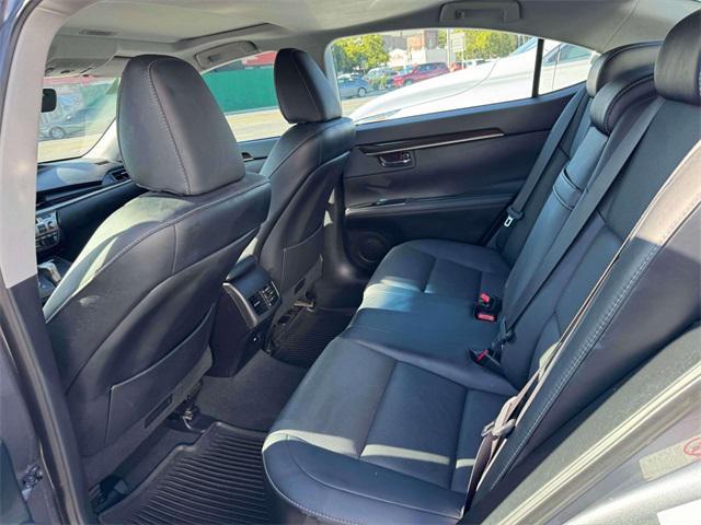 used 2017 Lexus ES 350 car, priced at $25,500