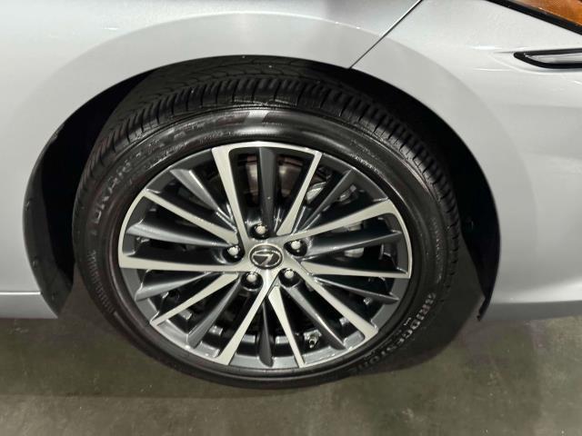 used 2024 Lexus ES 350 car, priced at $42,000