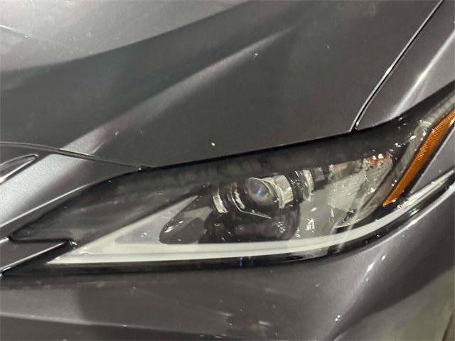 used 2023 Lexus ES 350 car, priced at $37,000