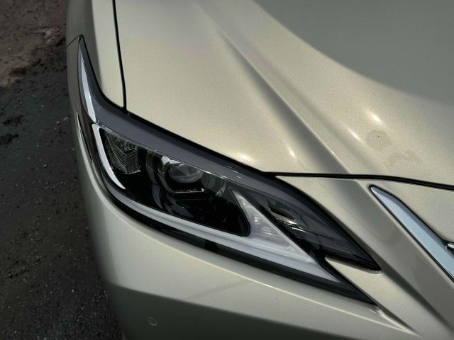 used 2022 Lexus ES 350 car, priced at $37,000