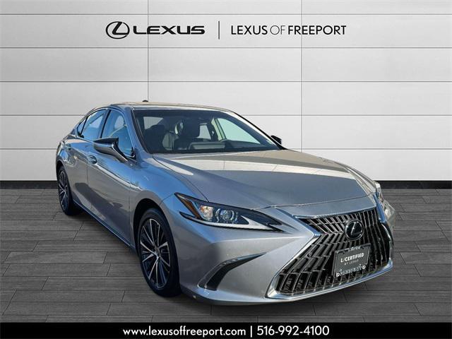 used 2025 Lexus ES 350 car, priced at $44,000