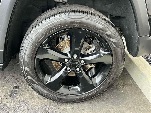 used 2024 Jeep Grand Cherokee car, priced at $38,000
