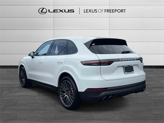 used 2021 Porsche Cayenne car, priced at $41,500