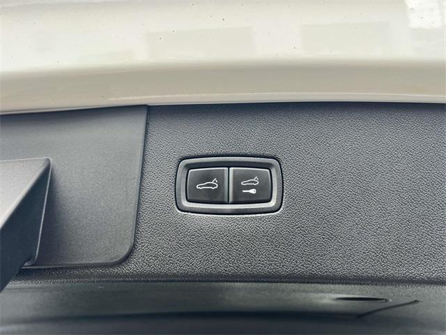 used 2021 Porsche Cayenne car, priced at $41,500