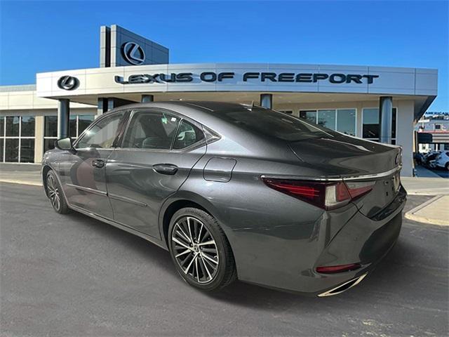 used 2022 Lexus ES 350 car, priced at $35,000
