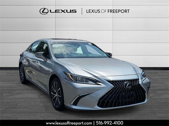 used 2024 Lexus ES 350 car, priced at $40,000