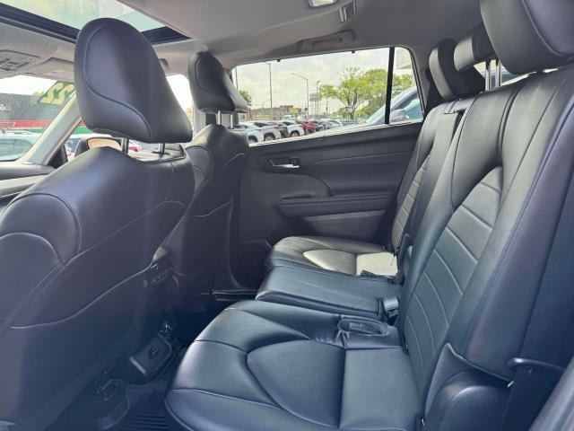 used 2022 Toyota Highlander car, priced at $35,000