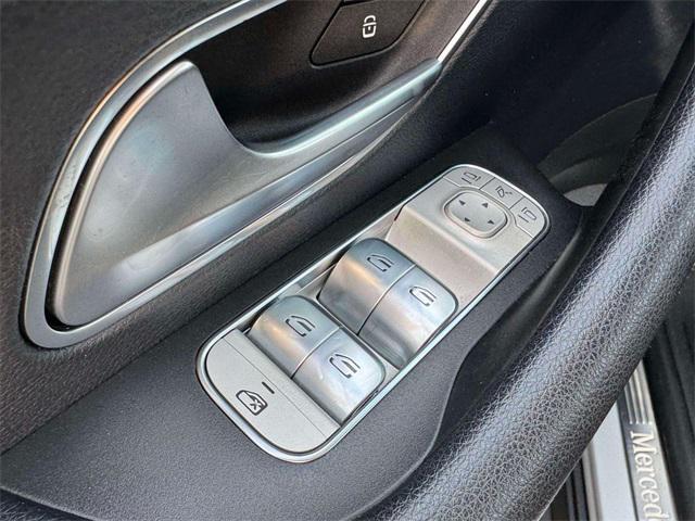 used 2020 Mercedes-Benz GLE 350 car, priced at $30,000