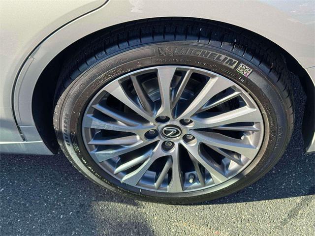 used 2019 Lexus ES 350 car, priced at $29,000
