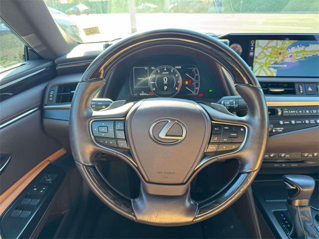 used 2019 Lexus ES 350 car, priced at $29,000