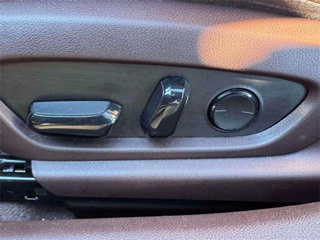 used 2019 Lexus ES 350 car, priced at $29,000