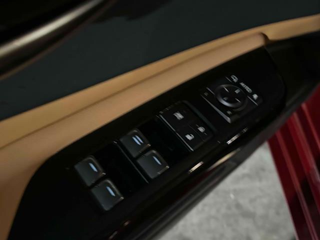 used 2023 Lexus ES 350 car, priced at $36,000