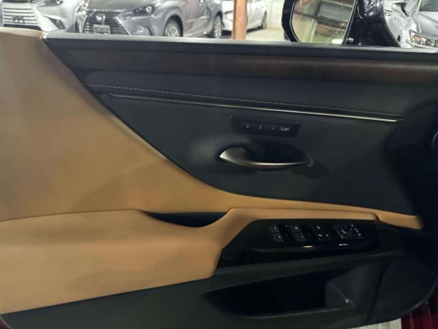 used 2023 Lexus ES 350 car, priced at $36,000