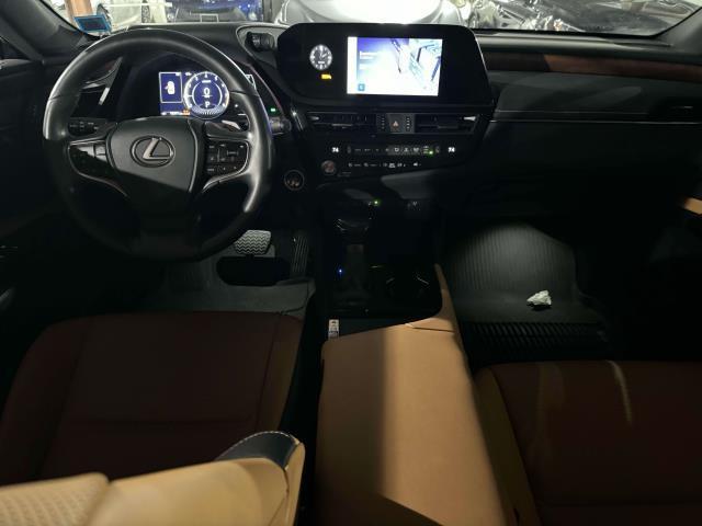 used 2023 Lexus ES 350 car, priced at $36,000