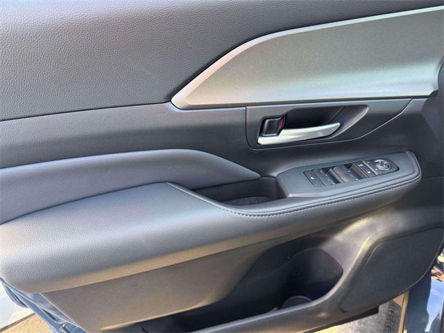 used 2026 Toyota Grand Highlander car, priced at $46,500