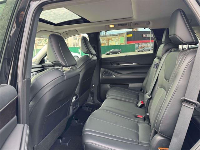 used 2023 INFINITI QX60 car, priced at $39,000