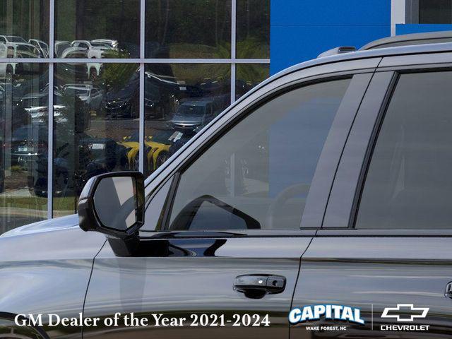 new 2025 Chevrolet Suburban car, priced at $79,915