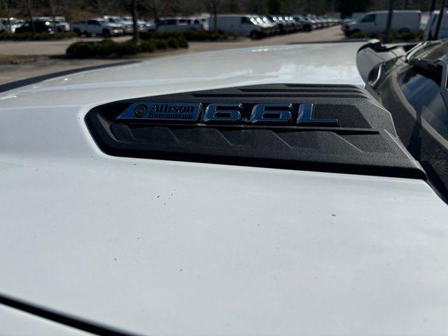 new 2025 Chevrolet Silverado 2500 car, priced at $70,006