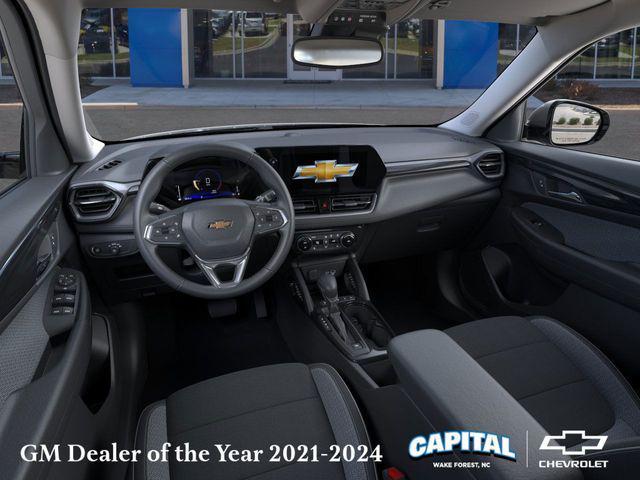 new 2025 Chevrolet TrailBlazer car, priced at $29,229