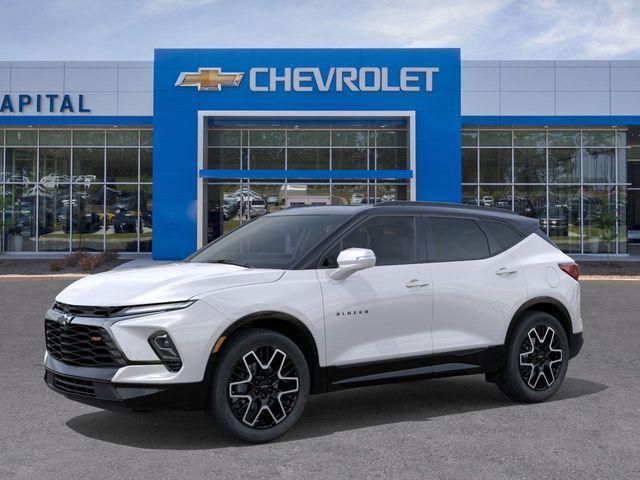 new 2025 Chevrolet Blazer car