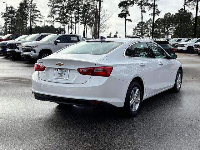 new 2025 Chevrolet Malibu car, priced at $25,740