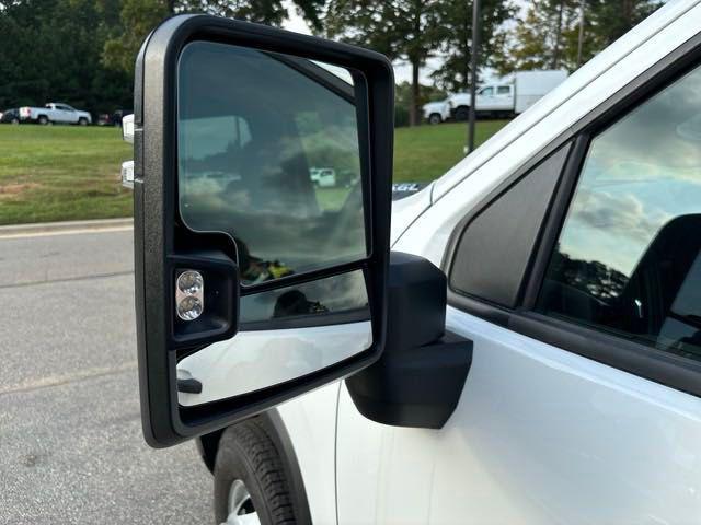 new 2024 Chevrolet Silverado 3500 car, priced at $68,743