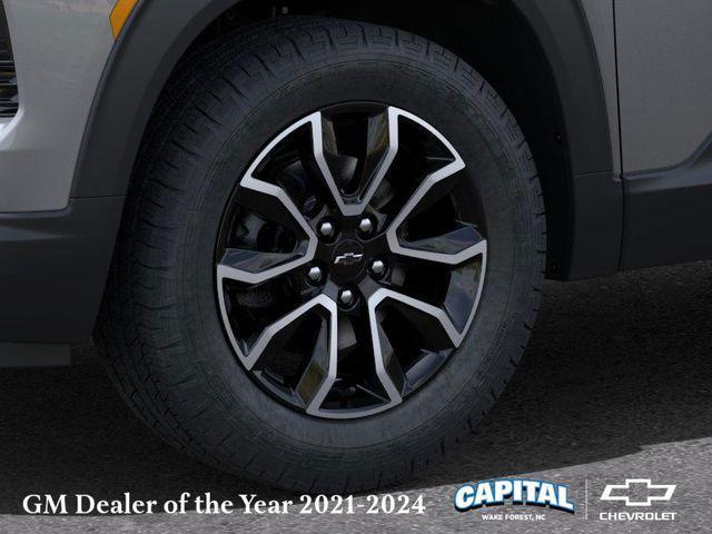 new 2025 Chevrolet TrailBlazer car, priced at $32,005