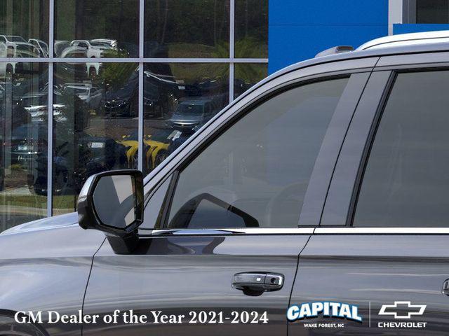 new 2025 Chevrolet Suburban car, priced at $84,040