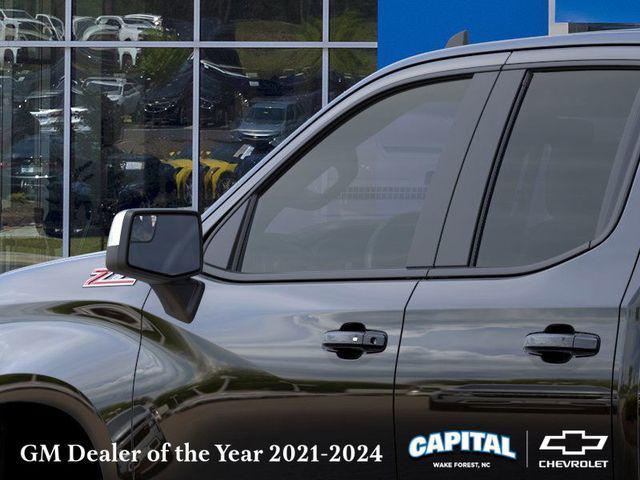 new 2025 Chevrolet Silverado 1500 car, priced at $48,613