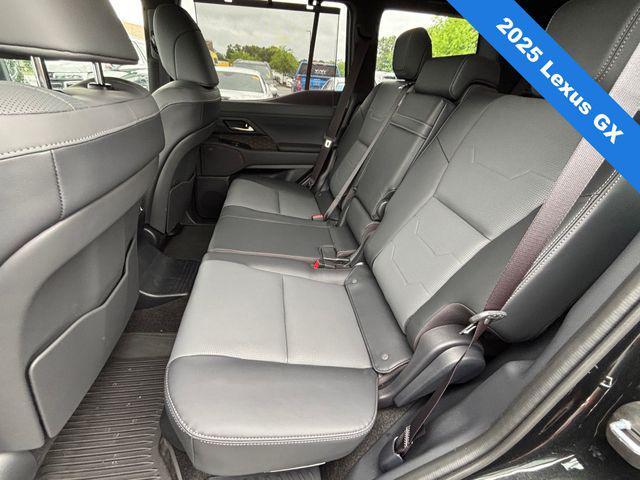 used 2025 Lexus GX 550 car, priced at $98,000