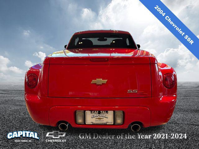 used 2004 Chevrolet SSR car, priced at $29,900